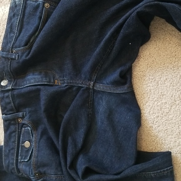 Banana Republic low rise bootcut jeans in dark wash size 10 - Picture 9 of 10